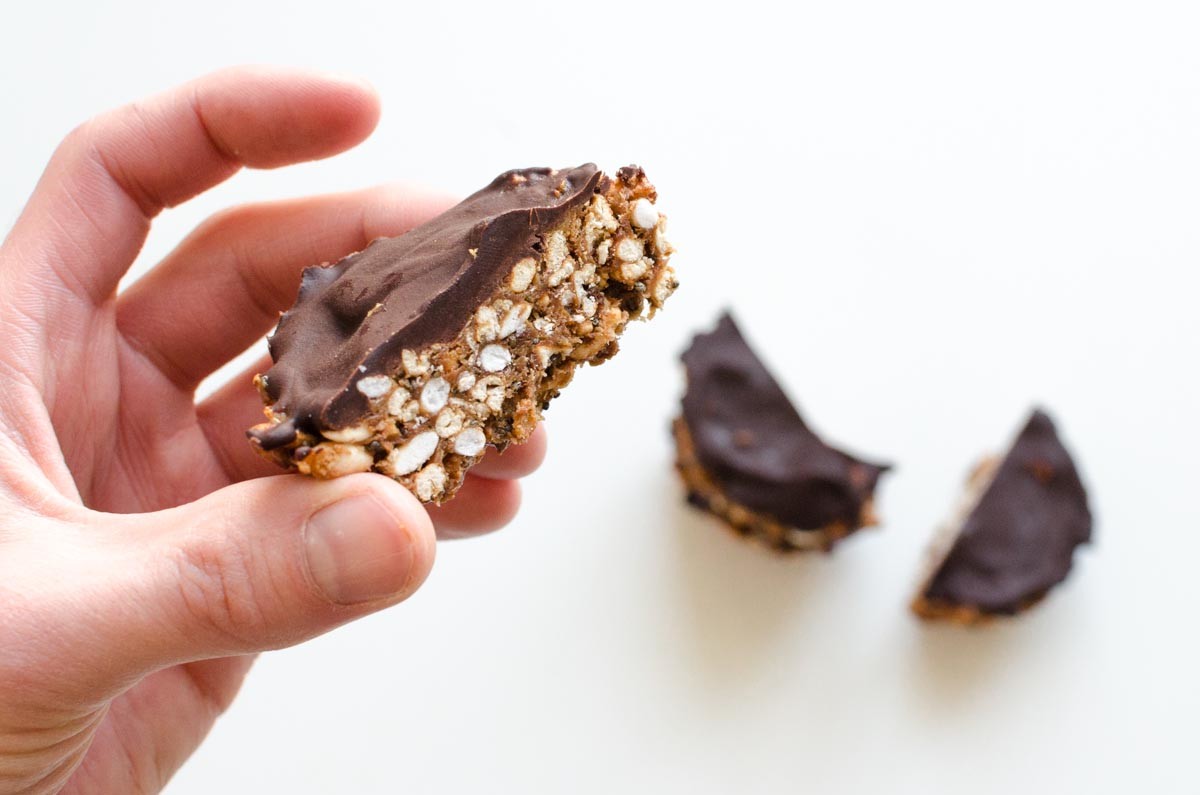 Vegane Schoko-Erdnussbutter Riegel - CauCawa - Ehrlicher Kakao