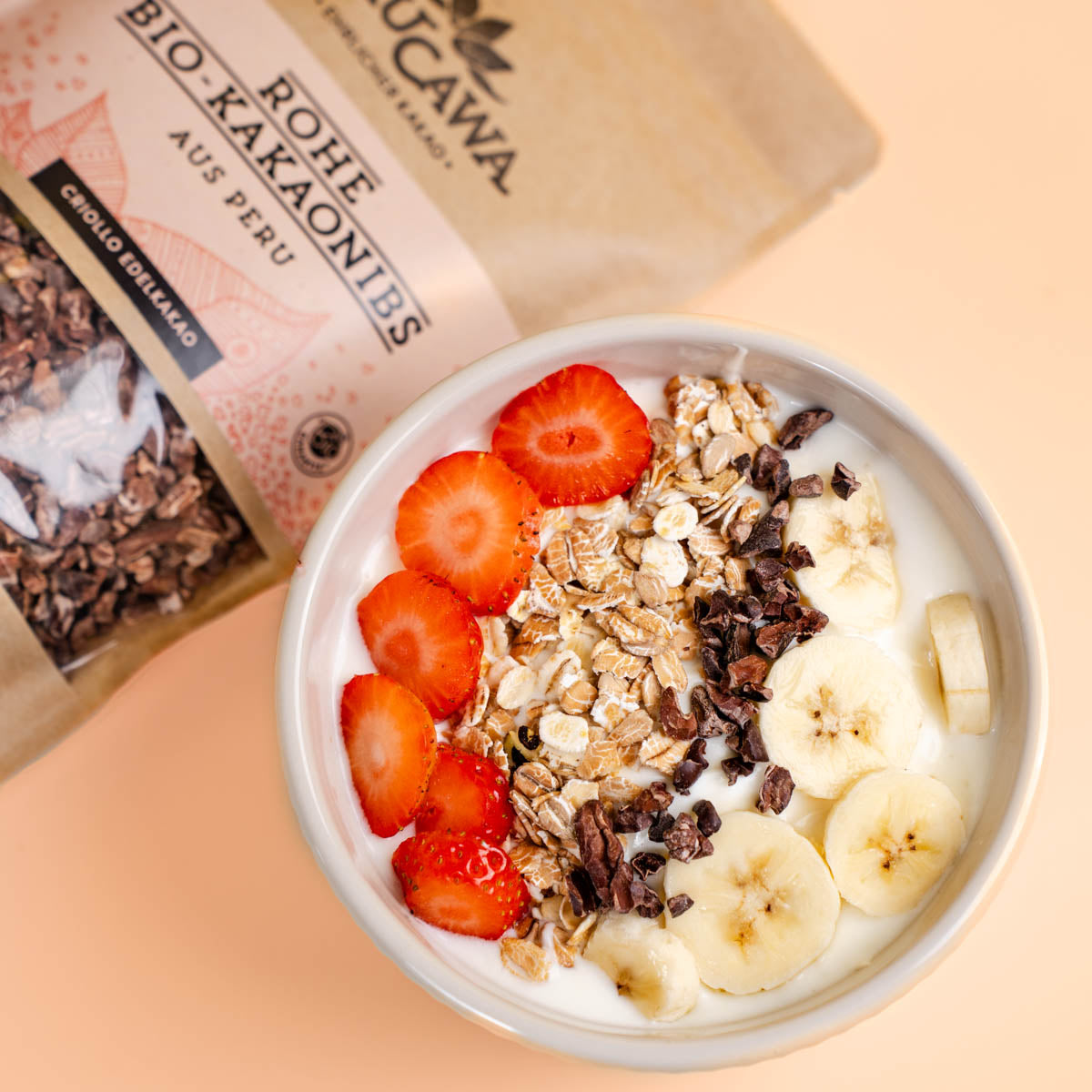 Rohe Bio Kakaonibs aus Peru und Südamerika von CauCawa - Rohkakao ohne Zucker, für dein Müsli