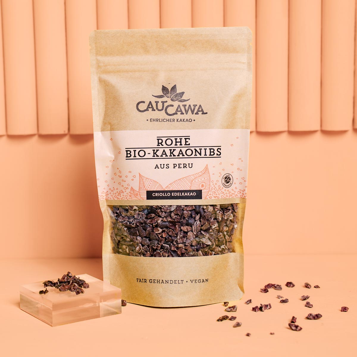 Rohe Bio Kakaonibs aus Peru und Südamerika von CauCawa - Rohkakao ohne Zucker, für dein Müsli