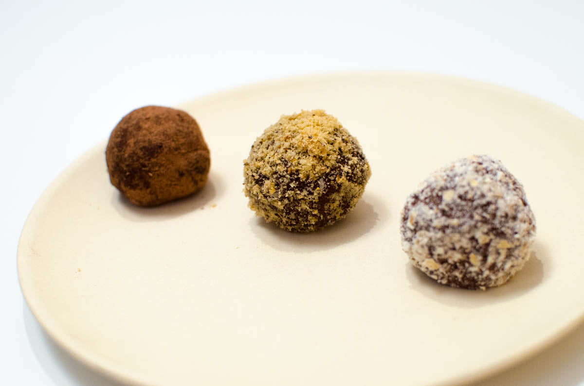 Dattel-Schoko Bites - vegan und ohne Zucker - Rezept